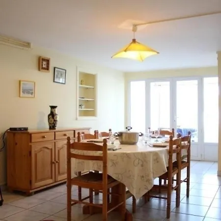 Nyaraló Maison 3 Pieces Proche Port La Cotiniere, Terrasse - Fr-1-246A-31 *